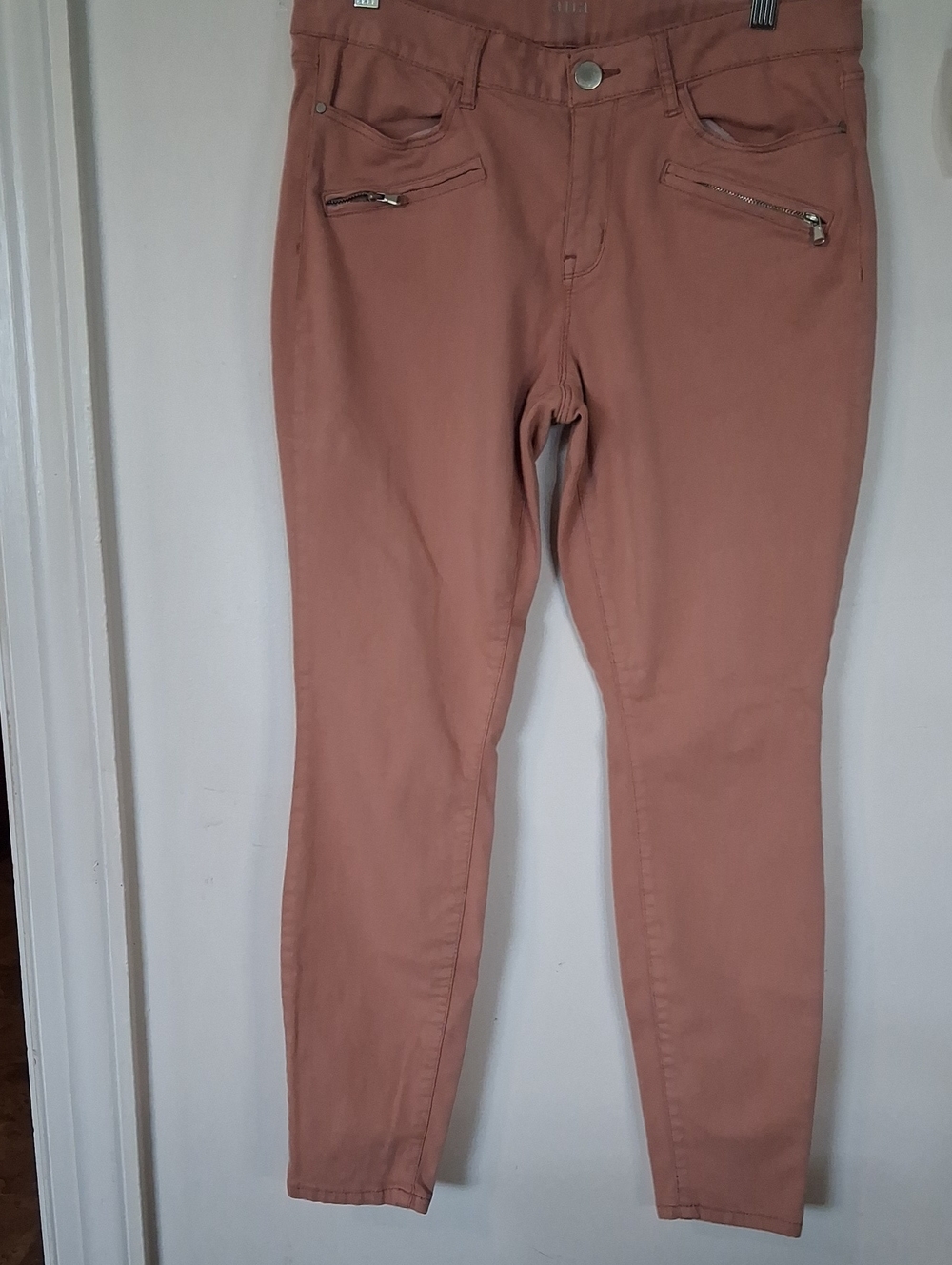a.n.a Rosewood Skinny Zip-Pocket Pants